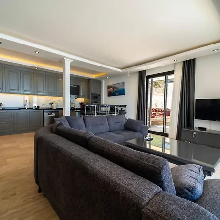 Bella Rose Is A Stunning With A Sea View Villa Gokceoren (Antalya)