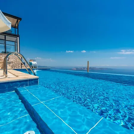빌라 Bella Rose Is A Stunning With A Sea View