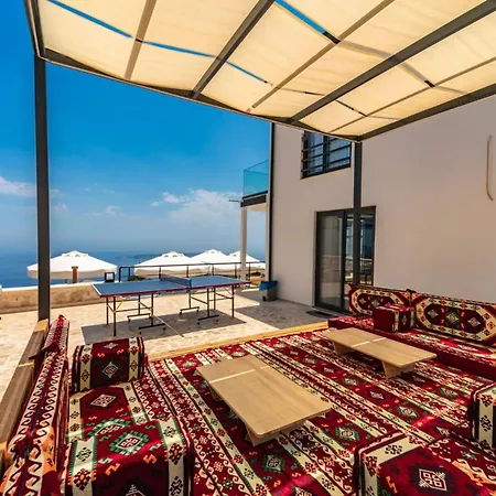Villa Bella Rose Is A Stunning With A Sea View *