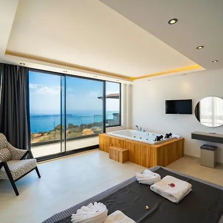 Villa Bella Rose Is A Stunning With A Sea View