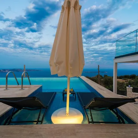 Bella Rose Is A Stunning With A Sea View Gokceoren (Antalya)